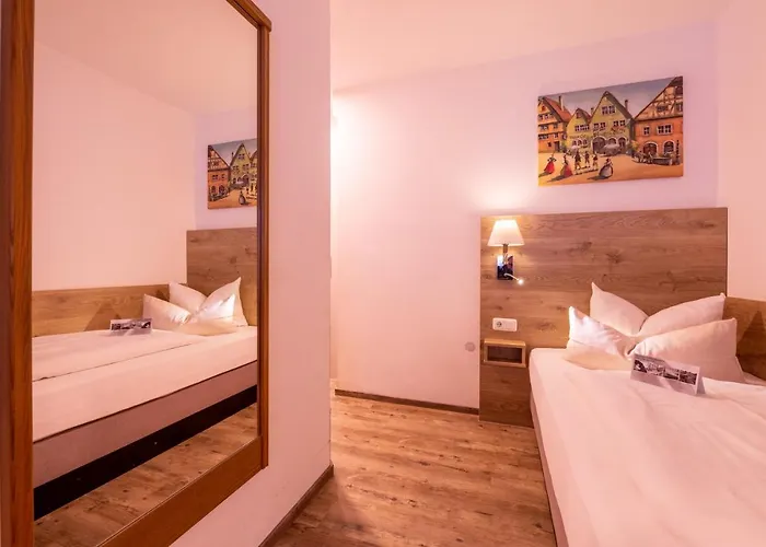 Hotel Zur Post & Tiny
