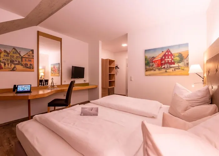 Hotel Zur Post & Tiny