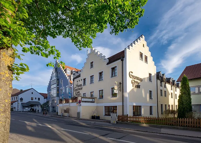 Hotel Zur Post & Tiny