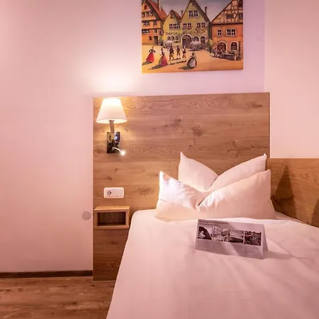Zur Post Hotel&tiny 3*