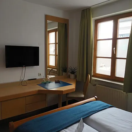 Zur Post & Tiny Hotel 3*
