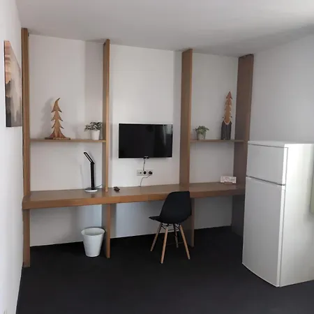 Zur Post & Tiny
