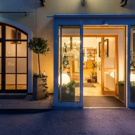Zur Post Hotel&tiny Hotel Kummersbruck